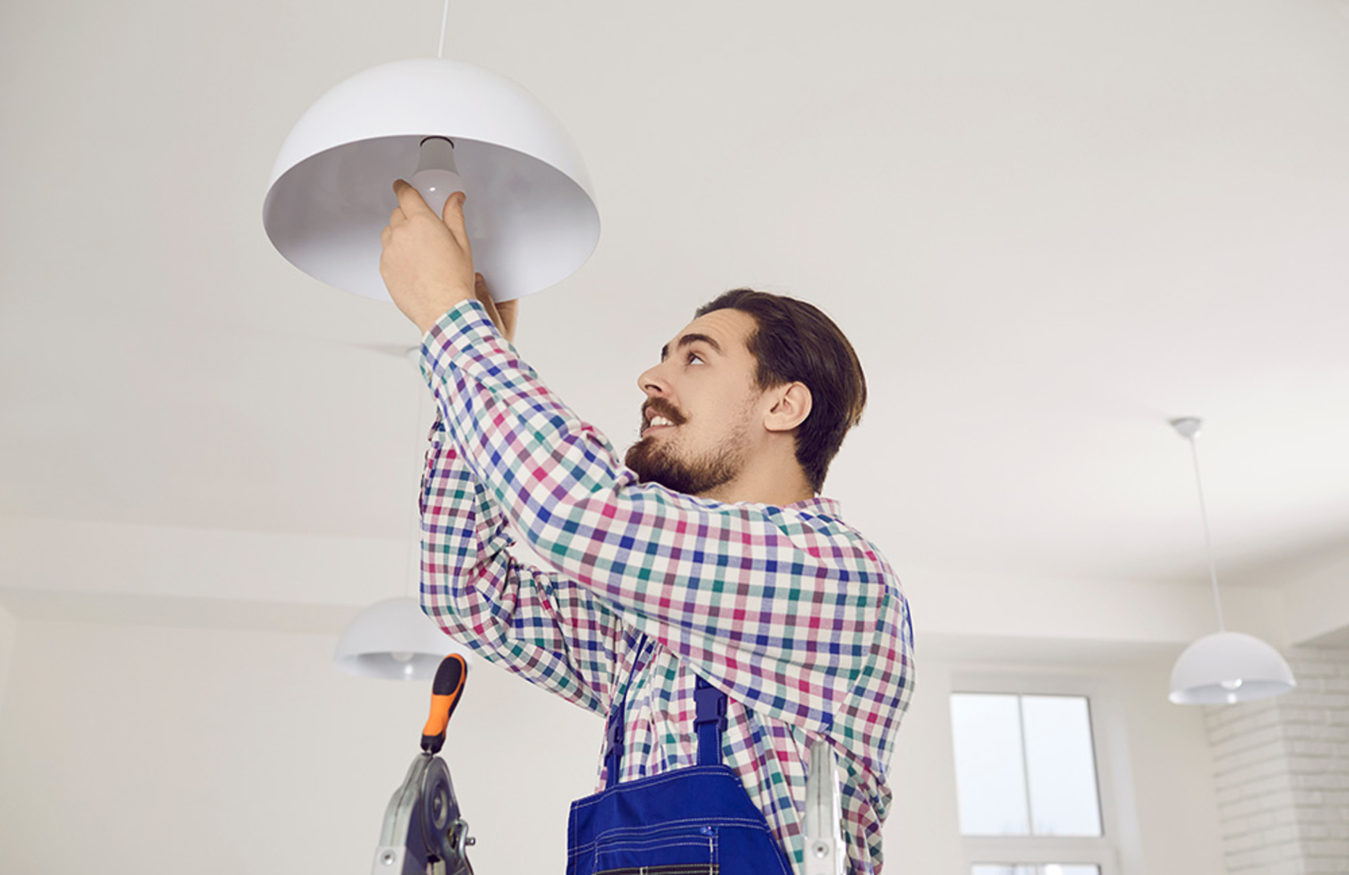 Energie sparen bei Elektro Menzel Inh. Schlenker Christian in Wegeleben