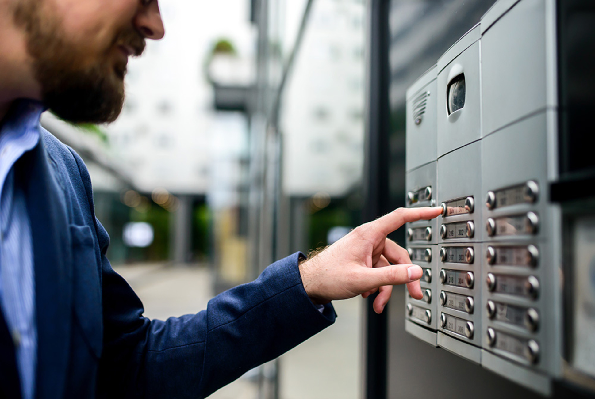 Sprech­anlagen bei Elektro Menzel Inh. Schlenker Christian in Wegeleben